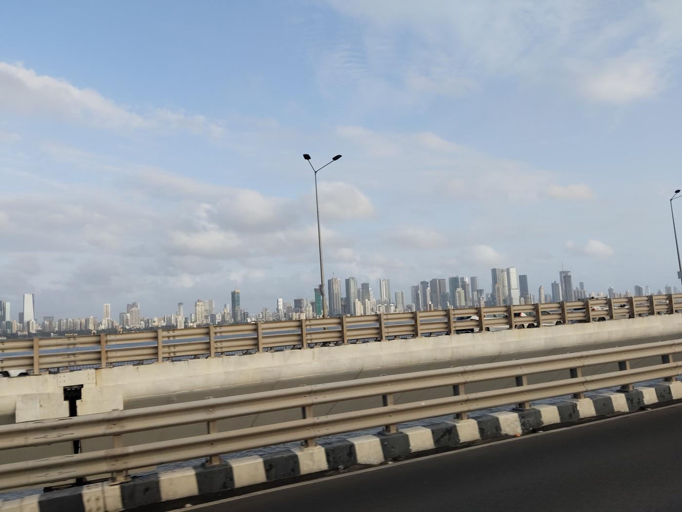 Skyline de Mumbai vista da ponte Sea Link
